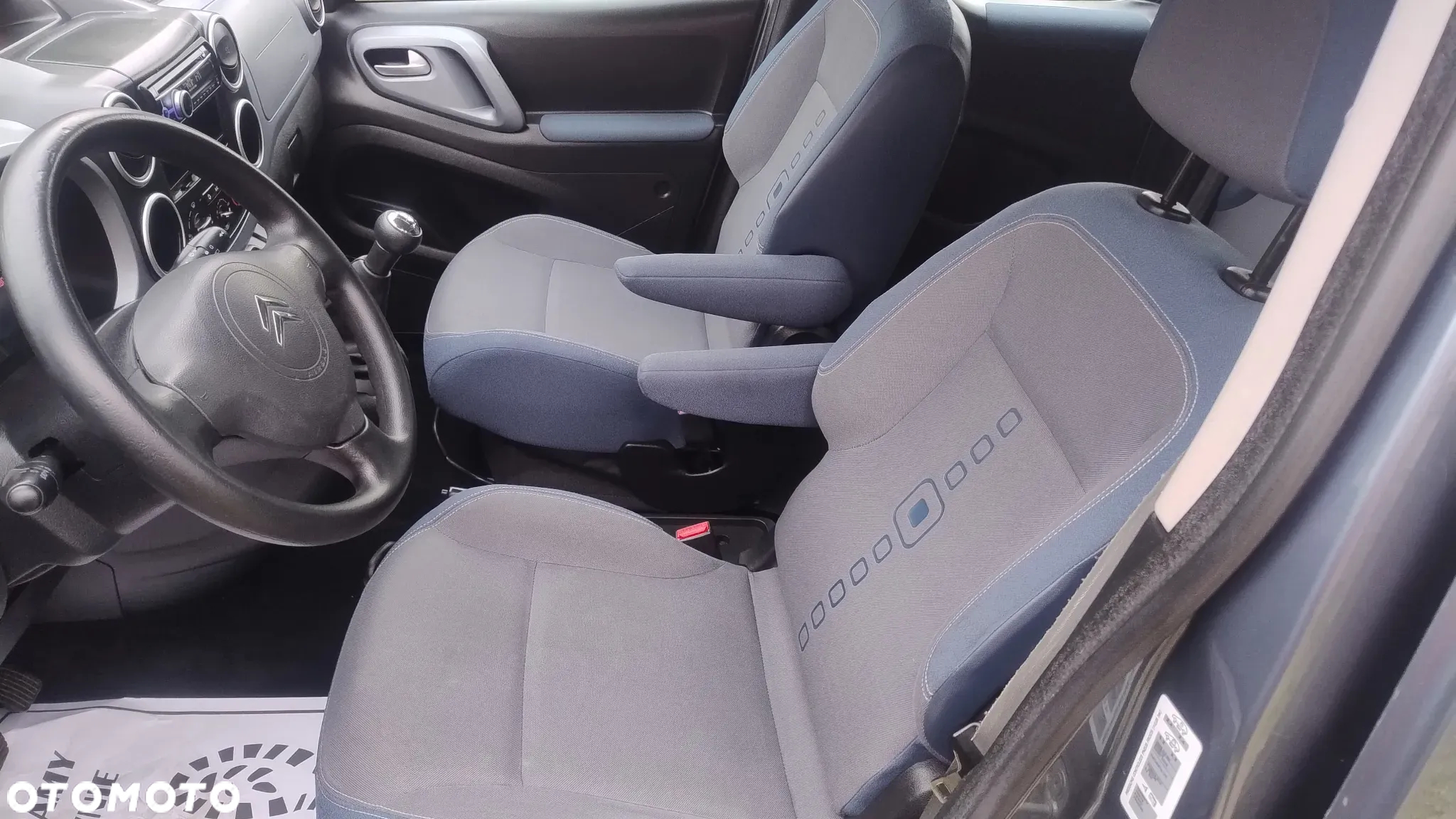 Citroën Berlingo 1.6 HDi Multispace - 21