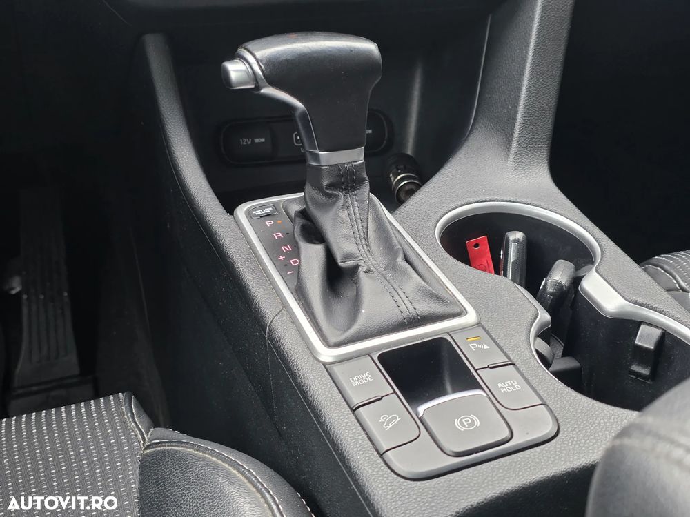 Kia Sportage 1.6 DSL 7DCT HP 4x2 Plus - 19