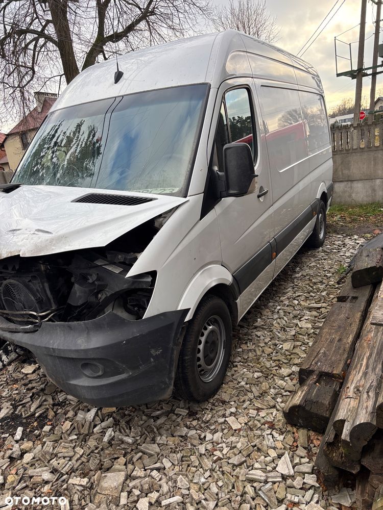 Mercedes-Benz sprinter - 1