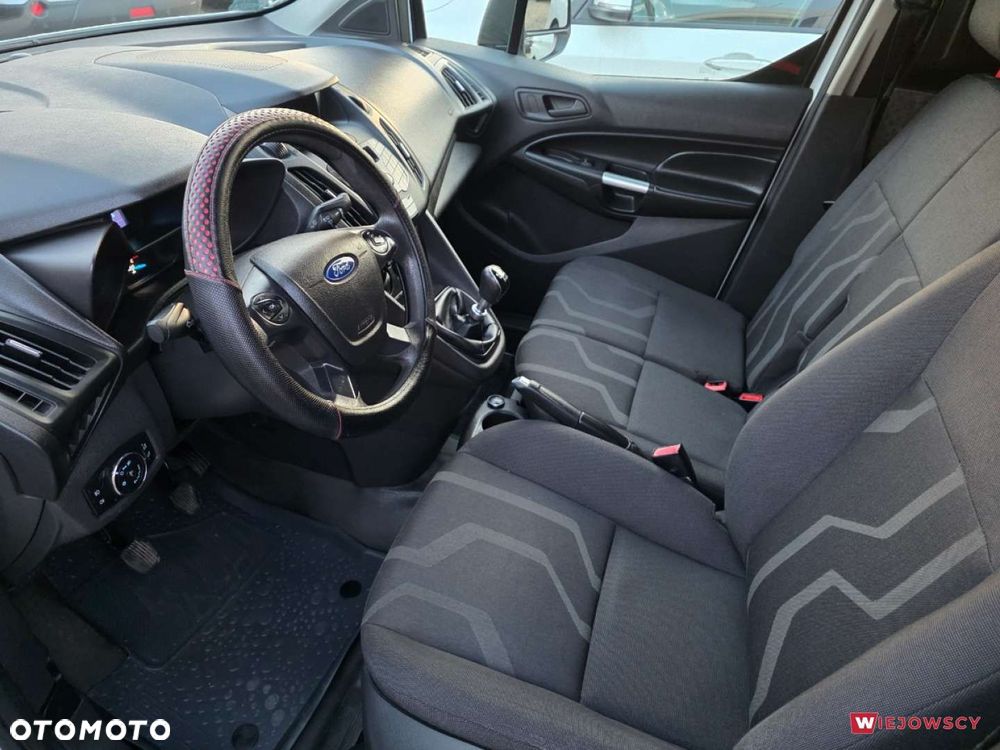 Ford Transit Connect - 12