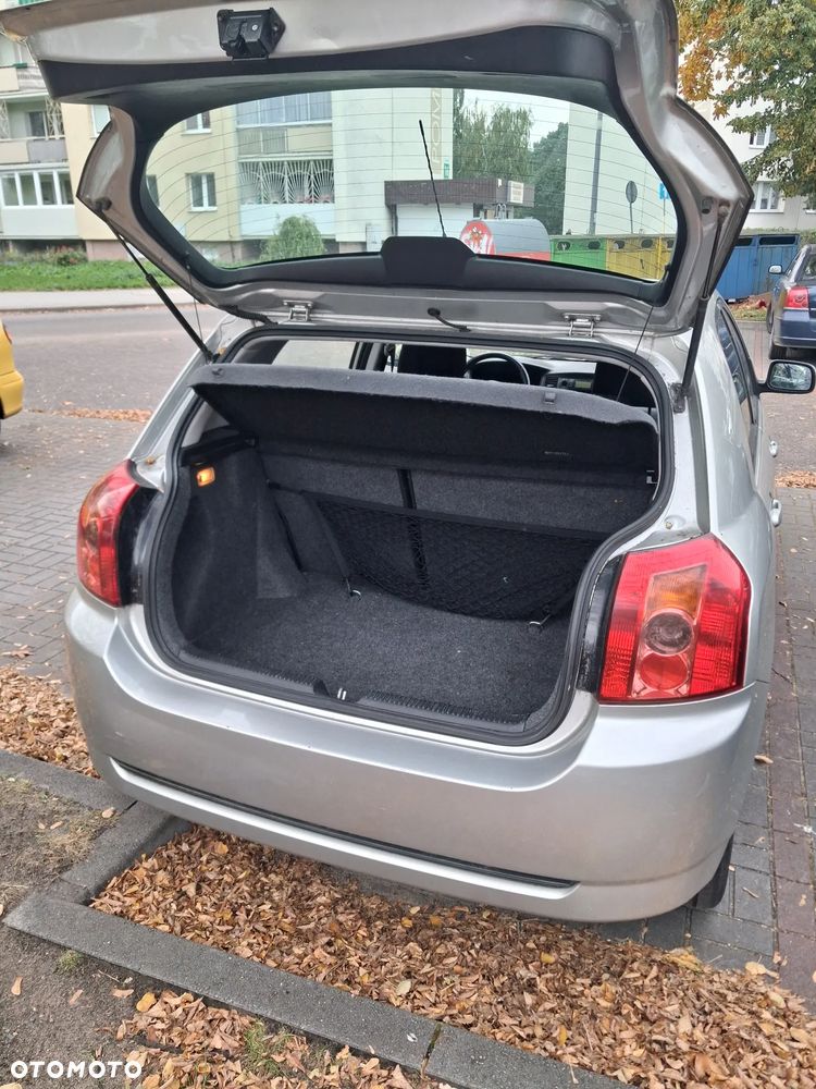 Toyota Corolla 1.4 VVT-i - 4