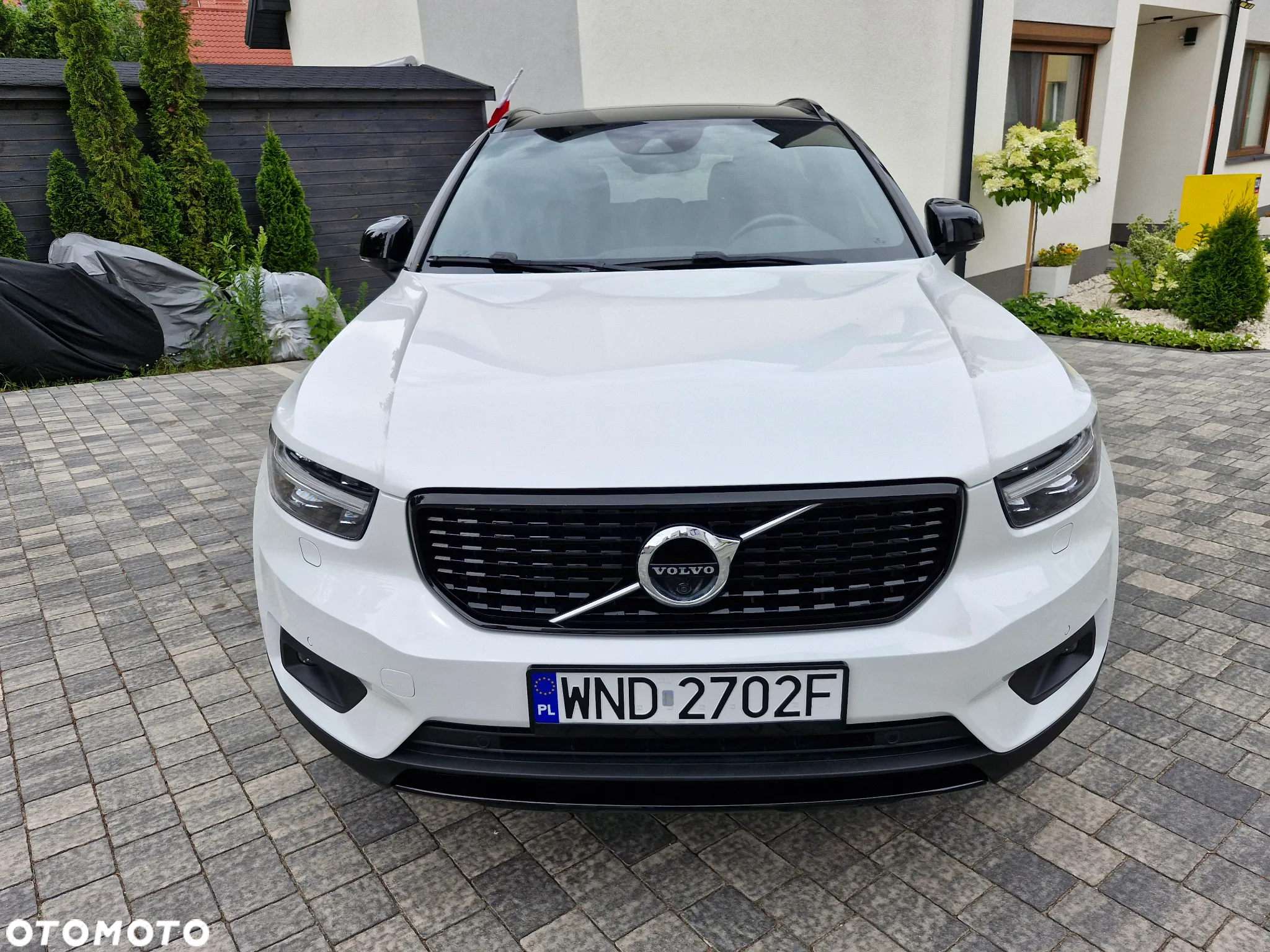 Volvo XC 40 T5 AWD R-Design - 2