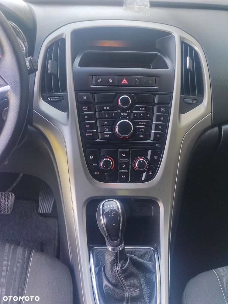 Opel Astra 1.4 - 15