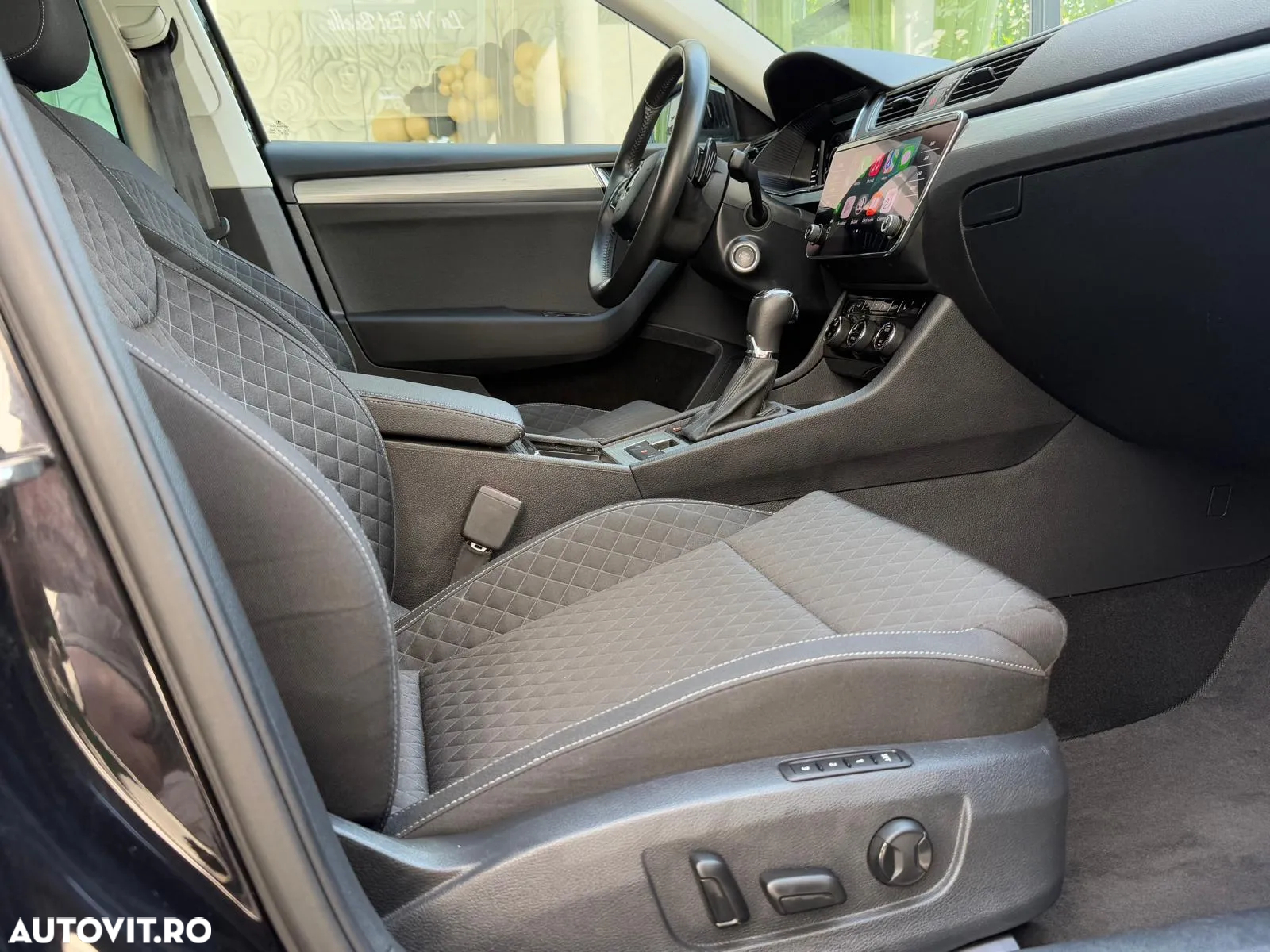 Skoda Superb 2.0 TDI DSG Ambition - 14
