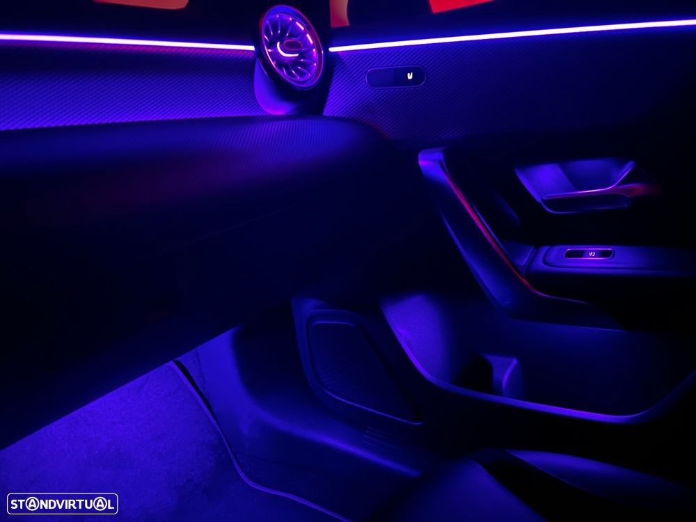 Mercedes-Benz A 250 e 8G-DCT Special Edition - 10
