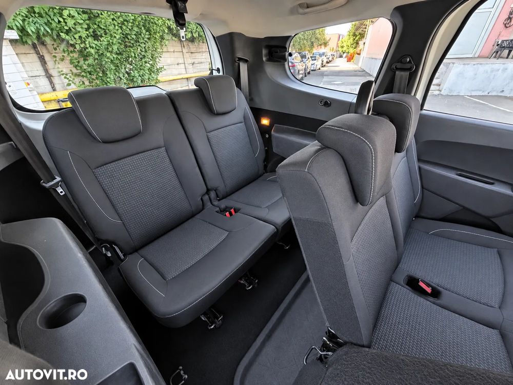 Dacia Lodgy 1.5 Blue dCi Laureate - 5