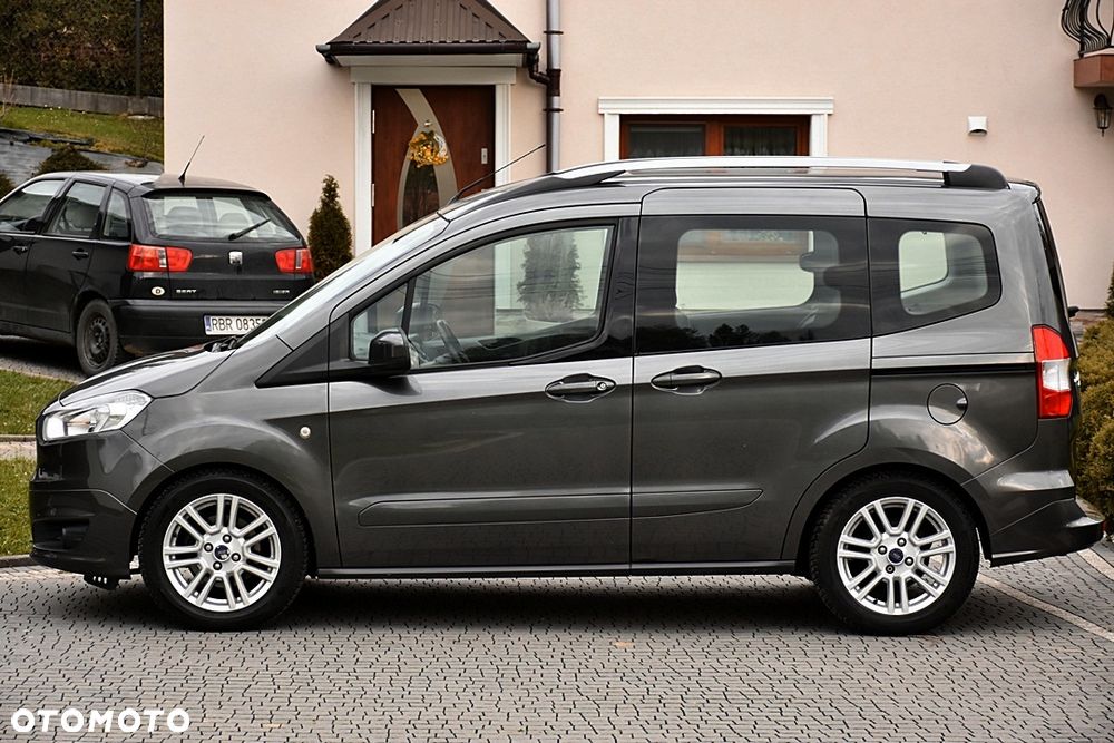Ford Tourneo Courier 1.5 TDCi Trend - 13