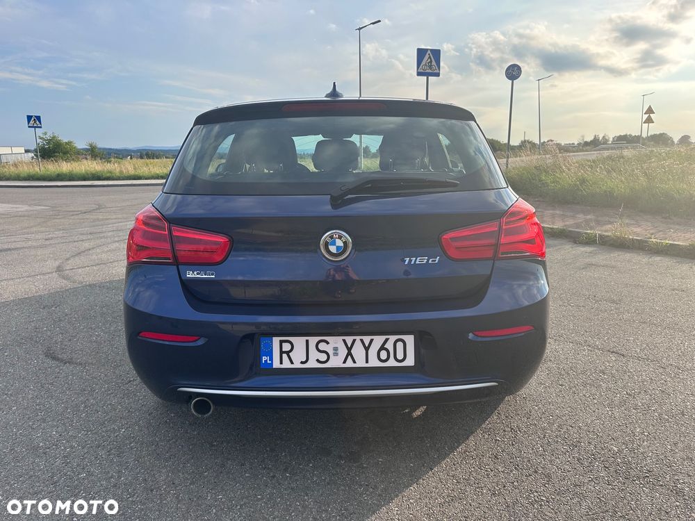 BMW Seria 1 116d - 11
