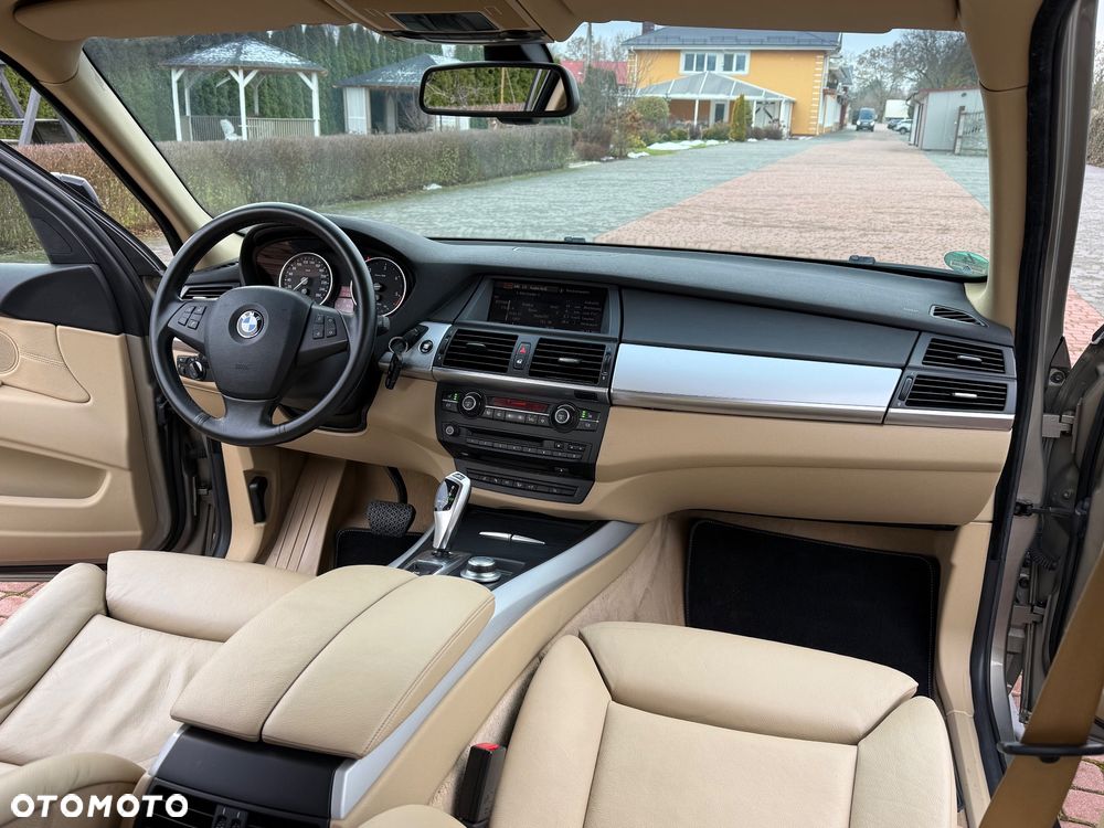 BMW X5 xDrive30d - 26