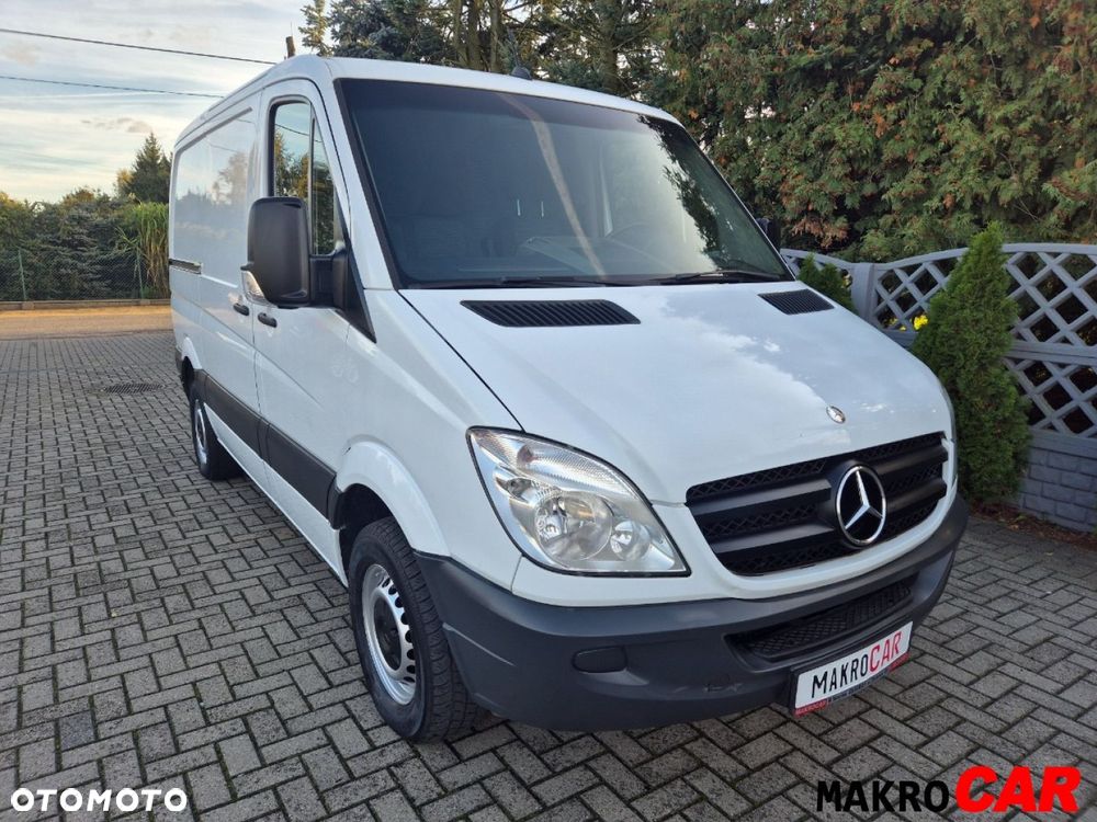 Mercedes-Benz Sprinter - 4