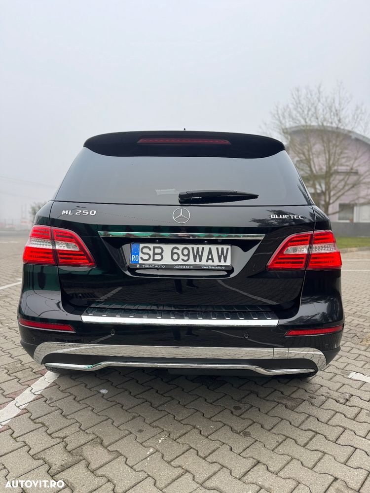 Mercedes-Benz ML - 4