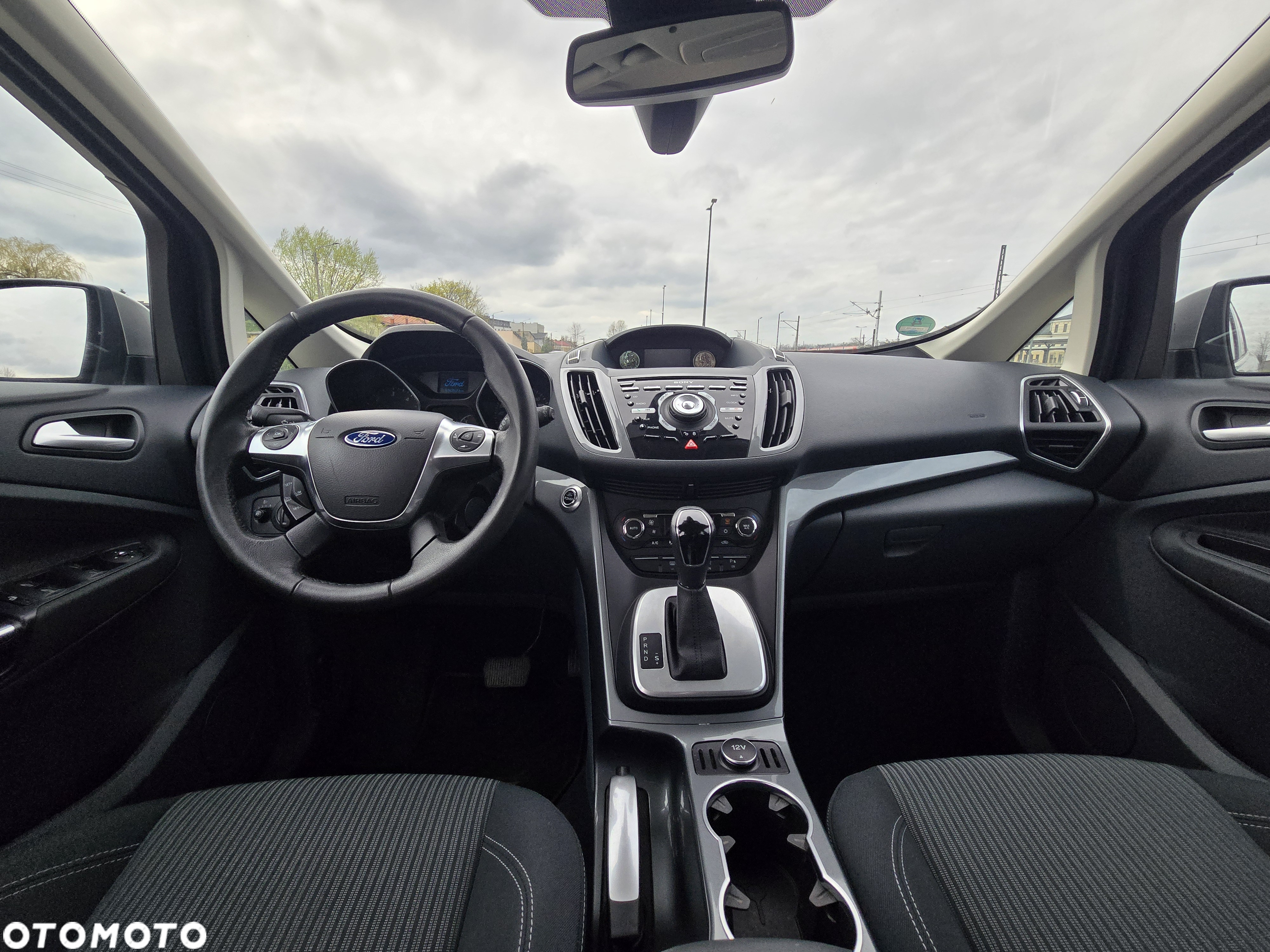 Ford Grand C-MAX 2.0 TDCi Titanium - 13