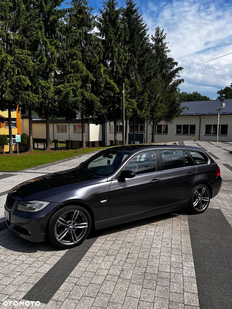 BMW Seria 3 325i xDrive - 2