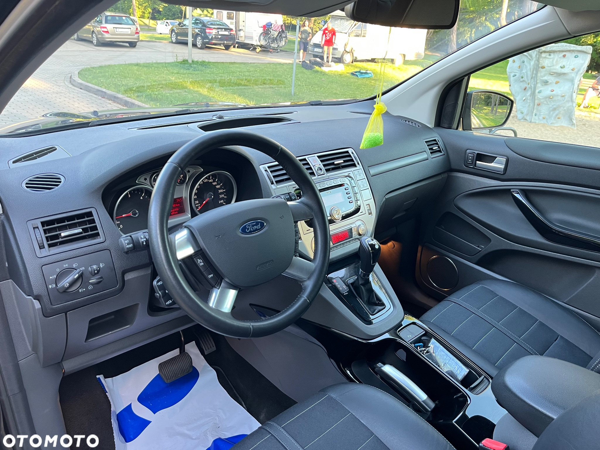 Ford Kuga 2.0 TDCi 4WD Titanium - 23