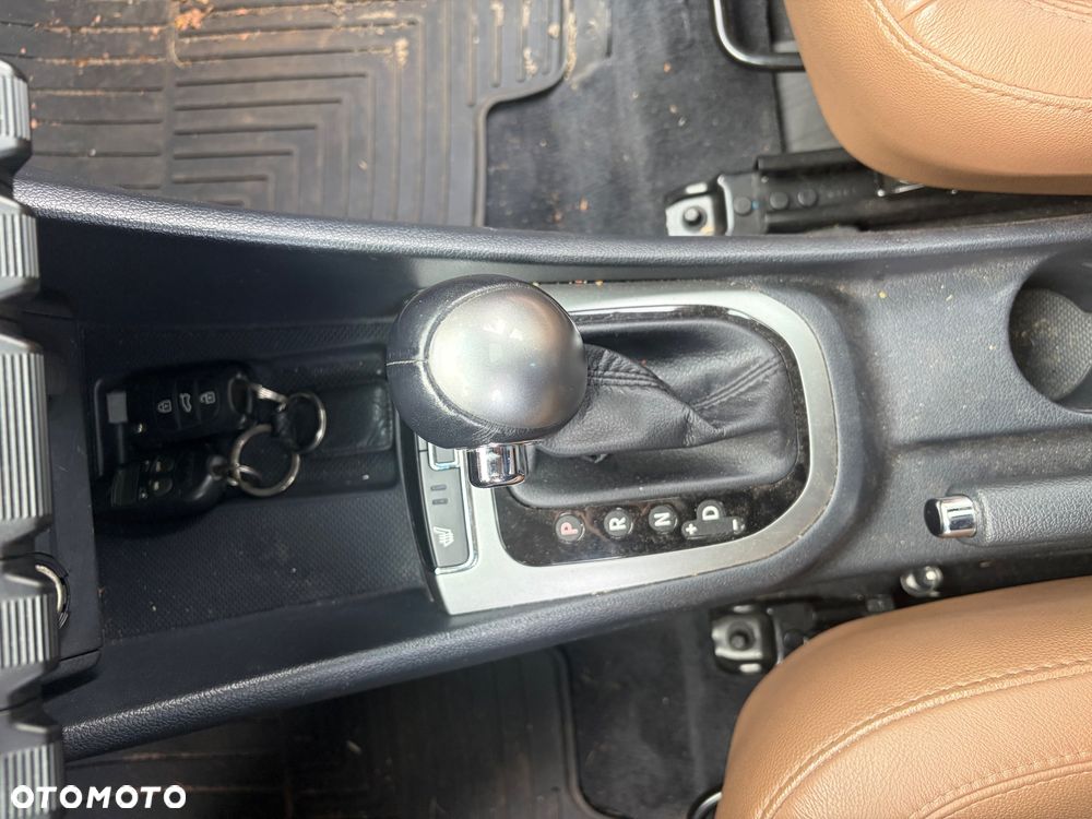 Kia Rio - 8