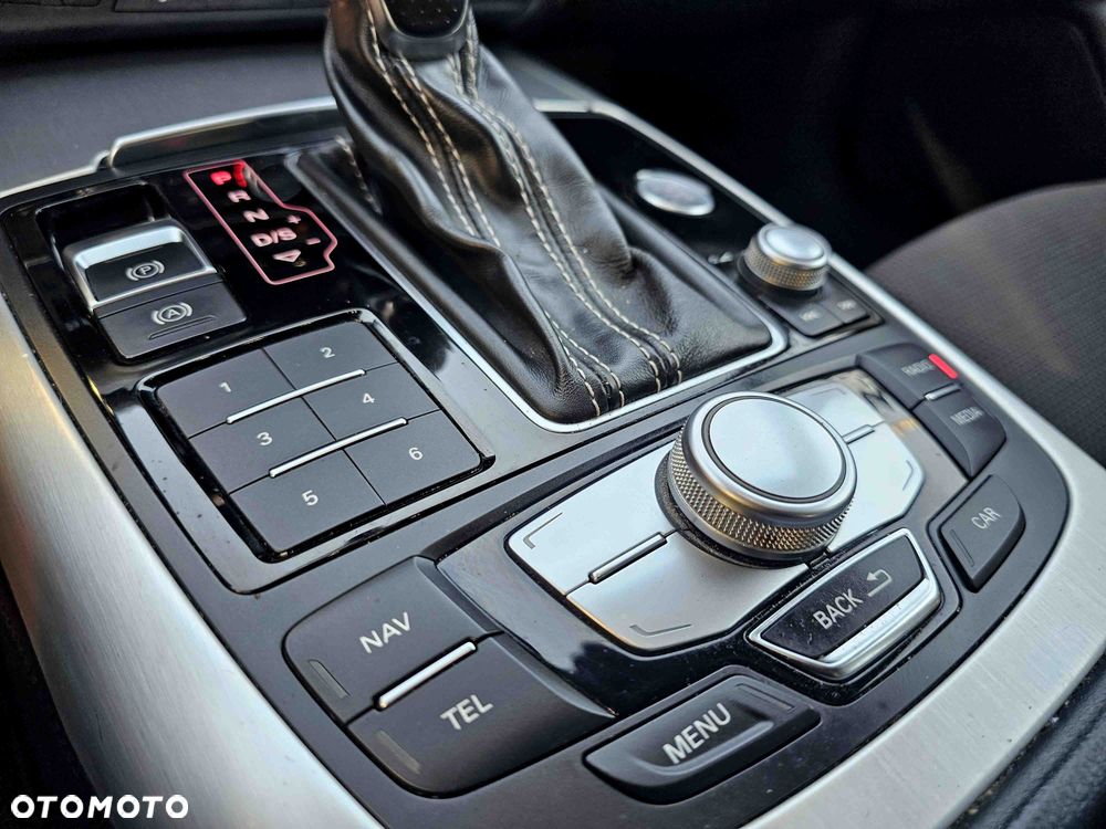 Audi A6 Avant 2.0 TDI Quattro S tronic - 27