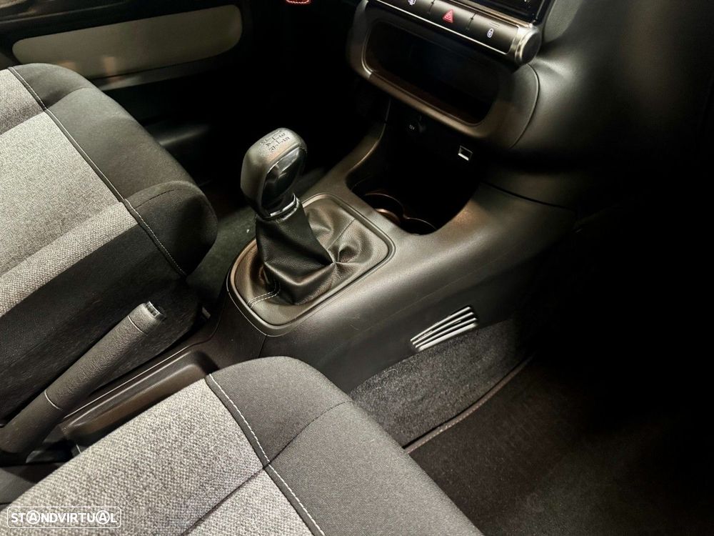 Citroën C3 1.2 PureTech C-Series - 18
