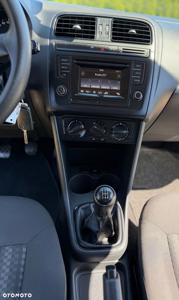 Volkswagen Polo 1.0 Allstar - 36