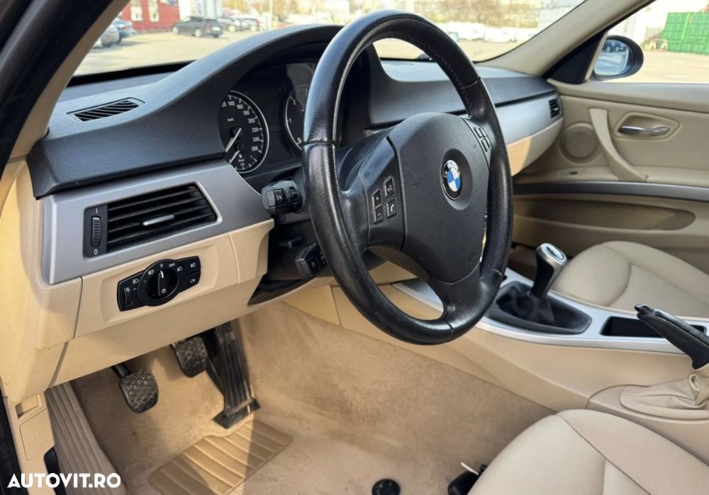 BMW Seria 3 318d DPF Edition Lifestyle - 11