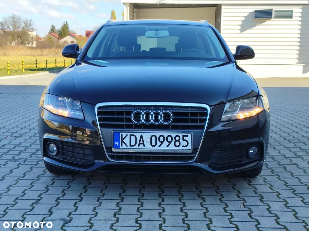 Audi A4 Avant 2.0 TDI - 7