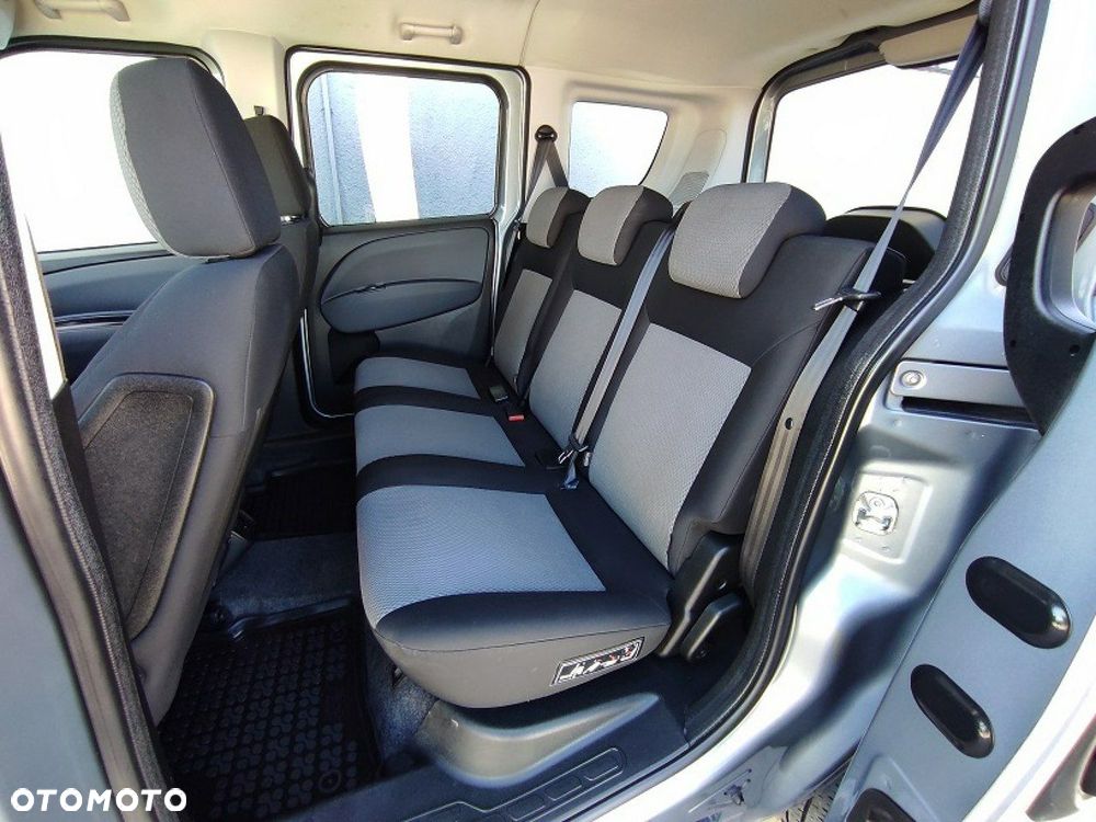 Fiat Doblo - 14