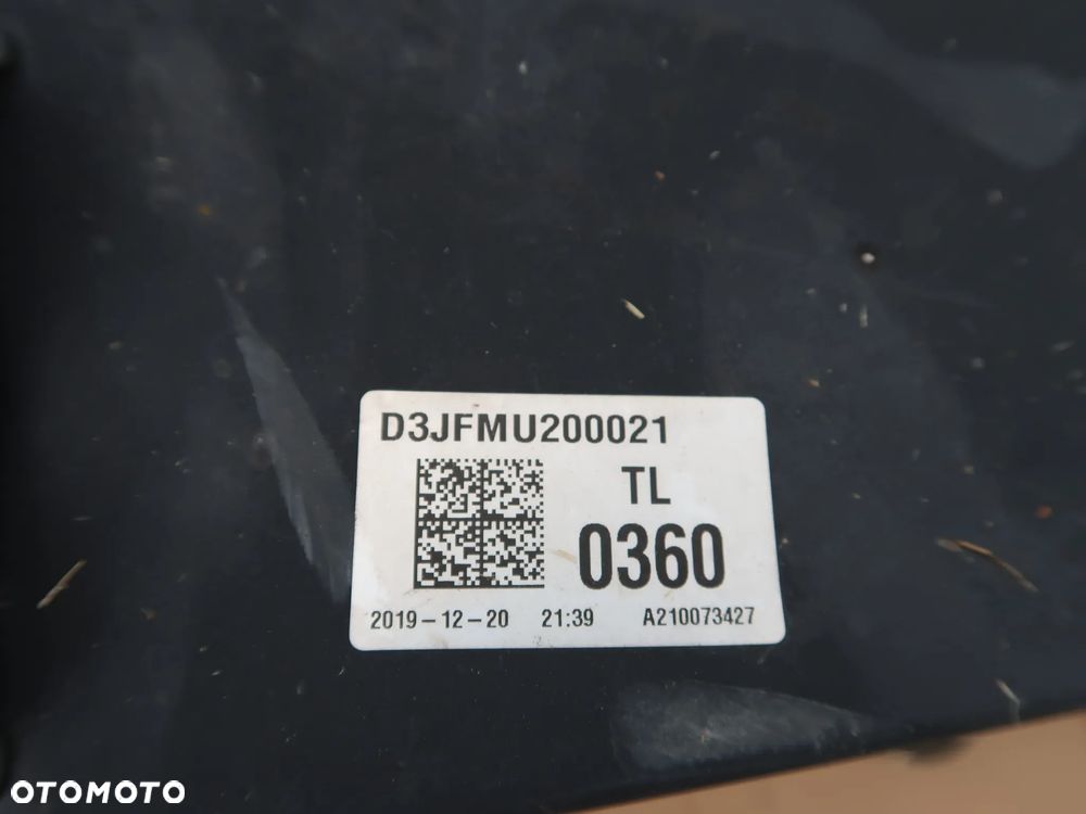 BEZLKA ZDERZAKA PRZEDNIEGO HYUNDAI TUCSON LIFT - 2