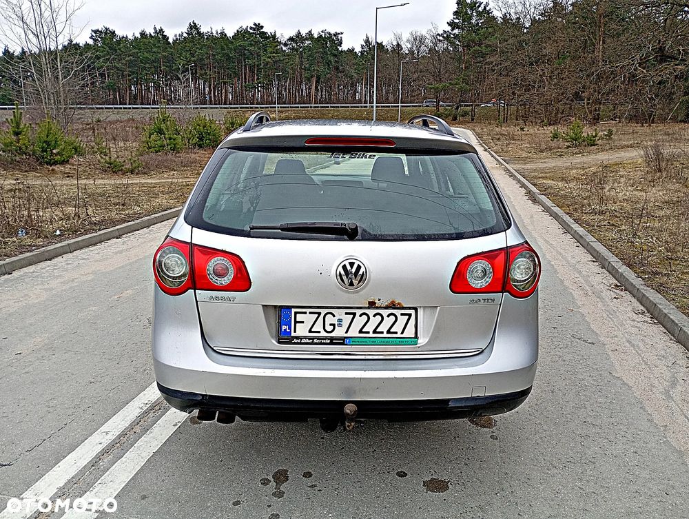 Volkswagen Passat 2.0 TDI DPF Comfortline - 6