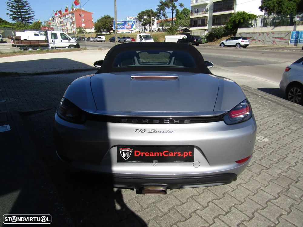 Porsche 718 Boxster 2.0T - 7