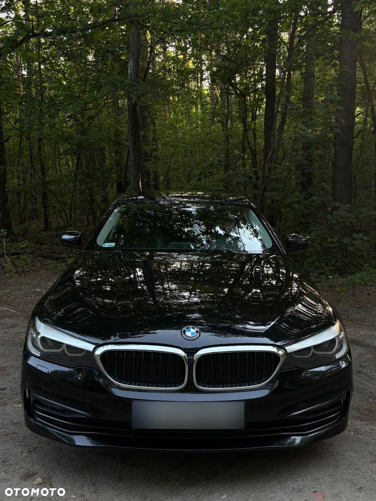 BMW Seria 5 518d Sport Line - 1