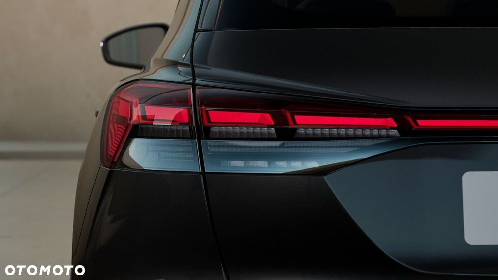 Audi Q4 e-tron - 7