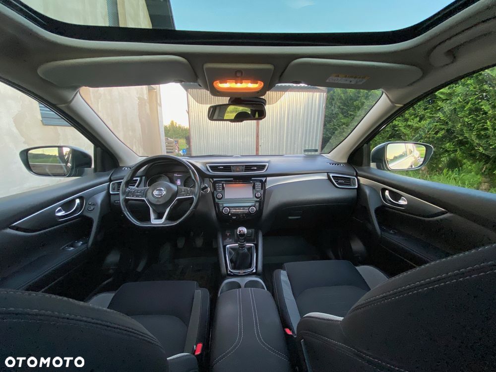Nissan Qashqai 1.5 dCi N-Connecta EU6 - 18