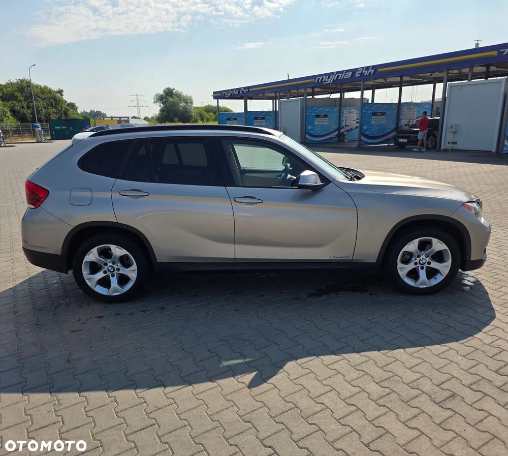 BMW X1 xDrive28i xLine - 8
