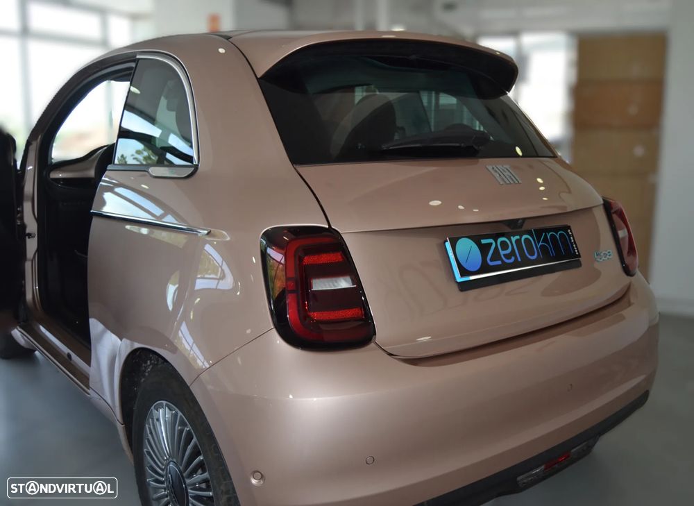 Fiat 500e 42kWh ICON - 2