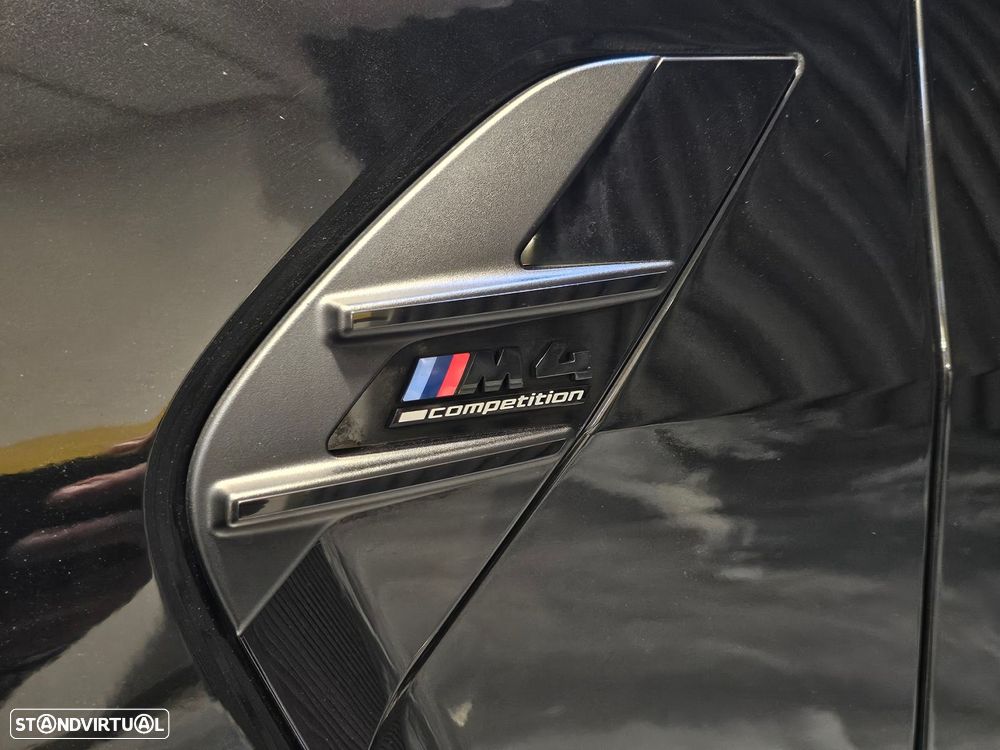 BMW M4 Competition M xDrive - 35