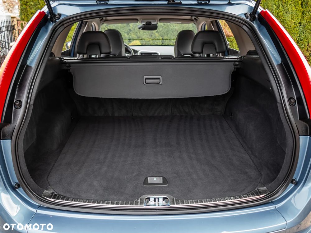 Volvo XC 60 D3 Geartronic Summum - 32