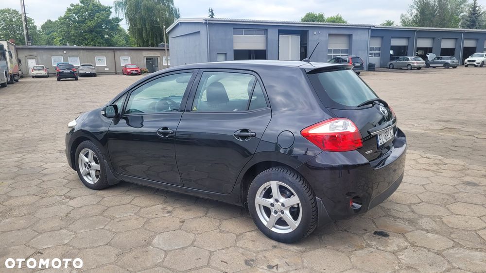 Toyota Auris 1.4 D-4D Premium MM - 3