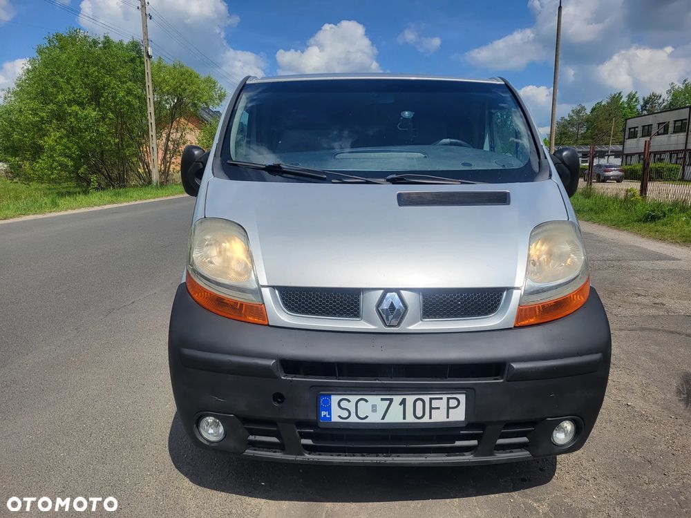 Renault trafic - 10