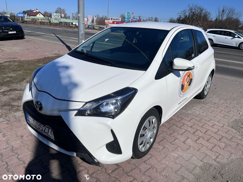 Toyota Yaris 1.0 Premium - 7