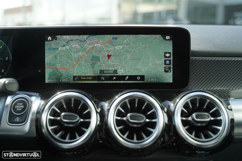 Mercedes-Benz GLB 180 d AMG Line - 27