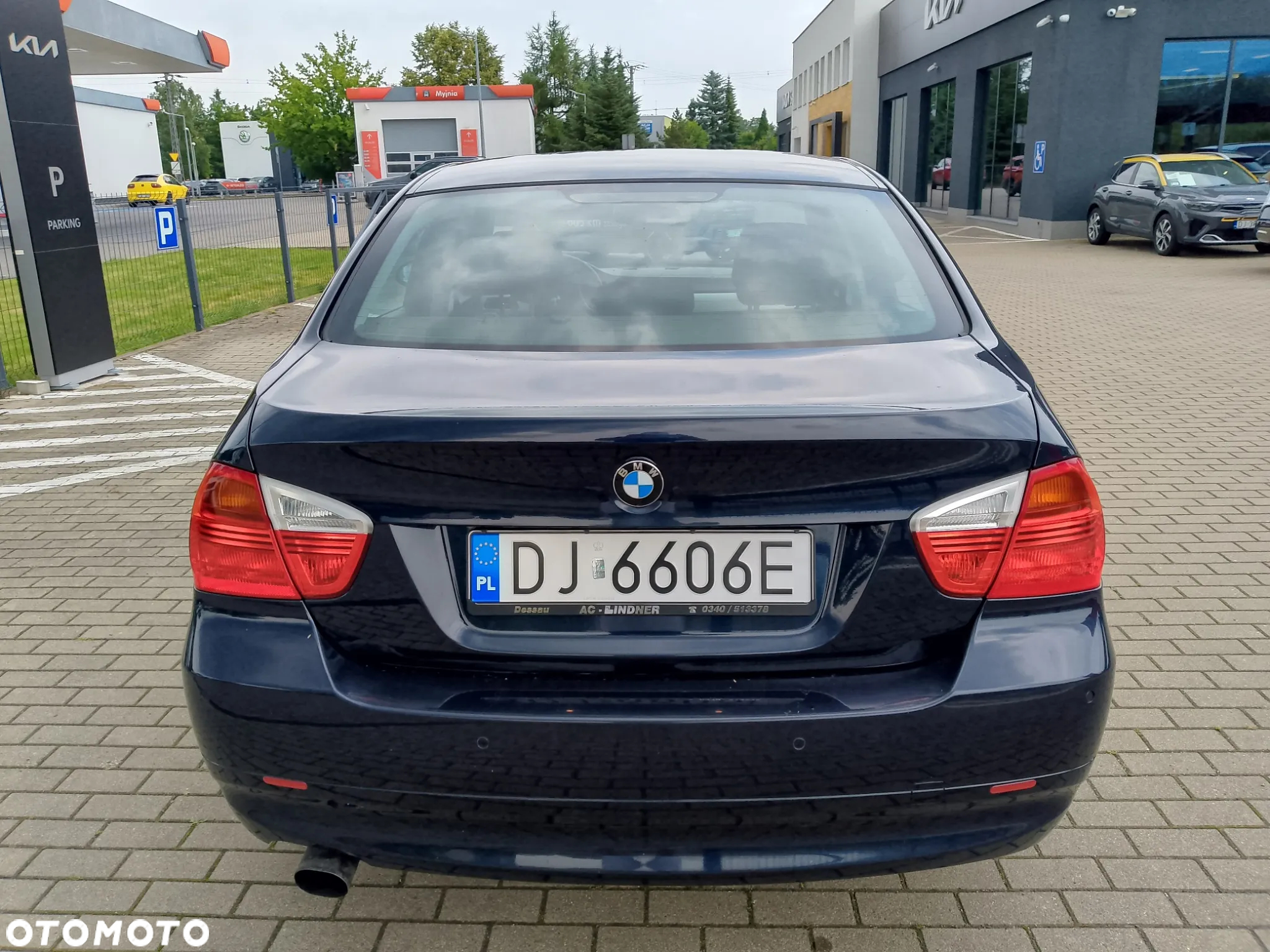 BMW Seria 3 318i - 10
