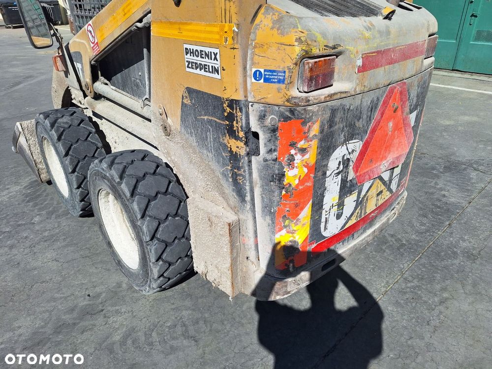 Caterpillar 226 4X4 - 32