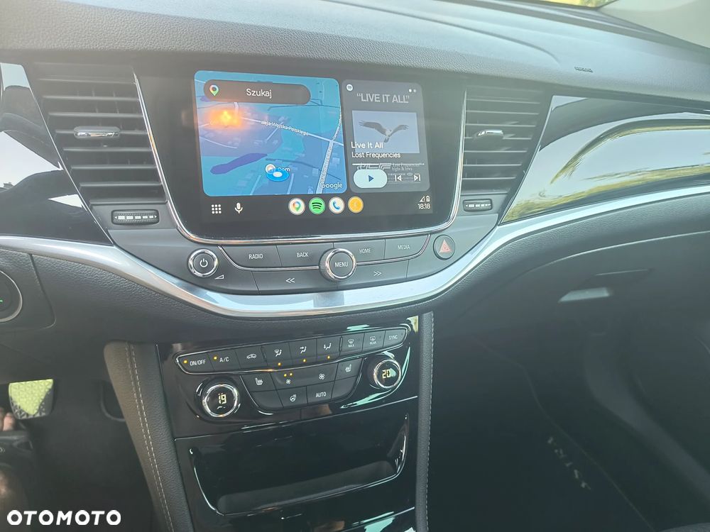 Opel Astra 1.6 CDTI Elite S&S - 18