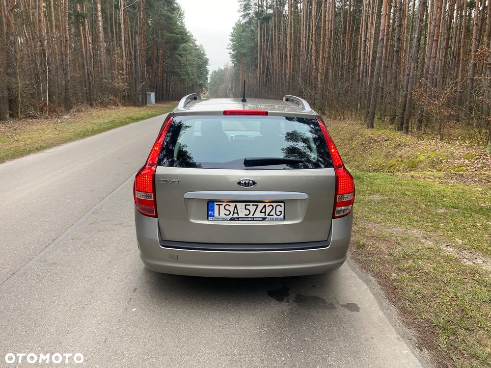 Kia Ceed 1.6 CVVT Automatik Spirit - 23