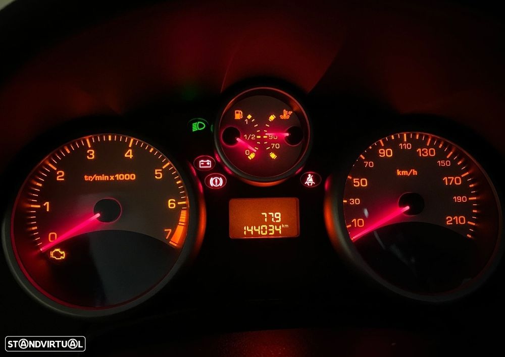 Peugeot 207 1.4 16V Sport - 1