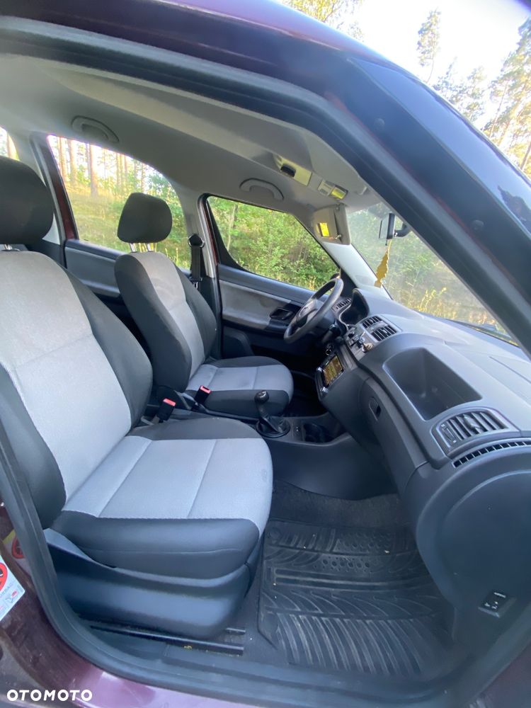 Skoda Roomster 1.6 TDI DPF Active PLUS EDITION - 18