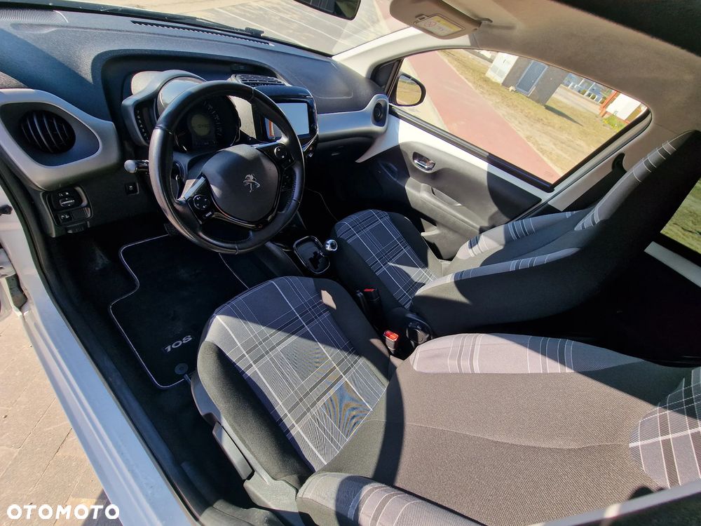 Peugeot 108 - 10