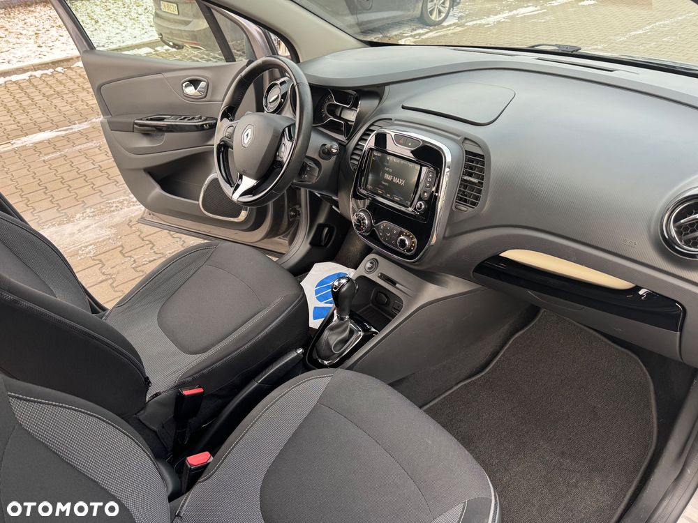 Renault Captur 1.2 Energy TCe Initiale Paris EDC - 19