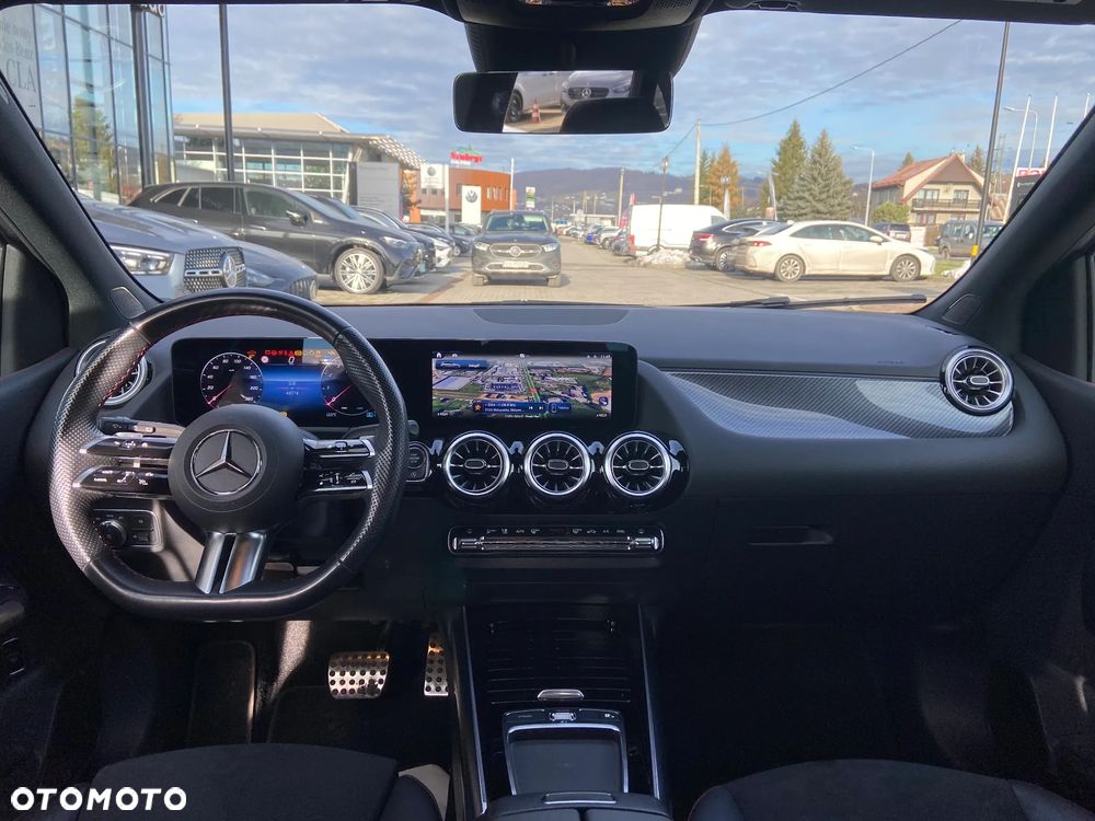 Mercedes-Benz Klasa B 220 4-Matic mHEV AMG Line 8G-DCT - 10