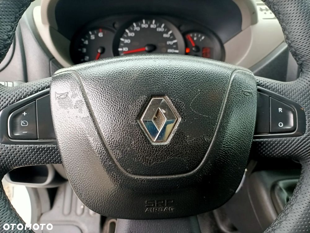 Renault Master Chłodnia Multitemperatura130KM 2 zasilania chłodni - 21