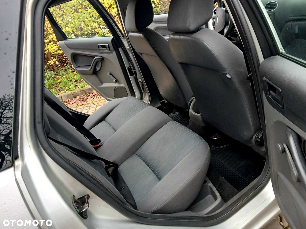 Ford Focus - 5